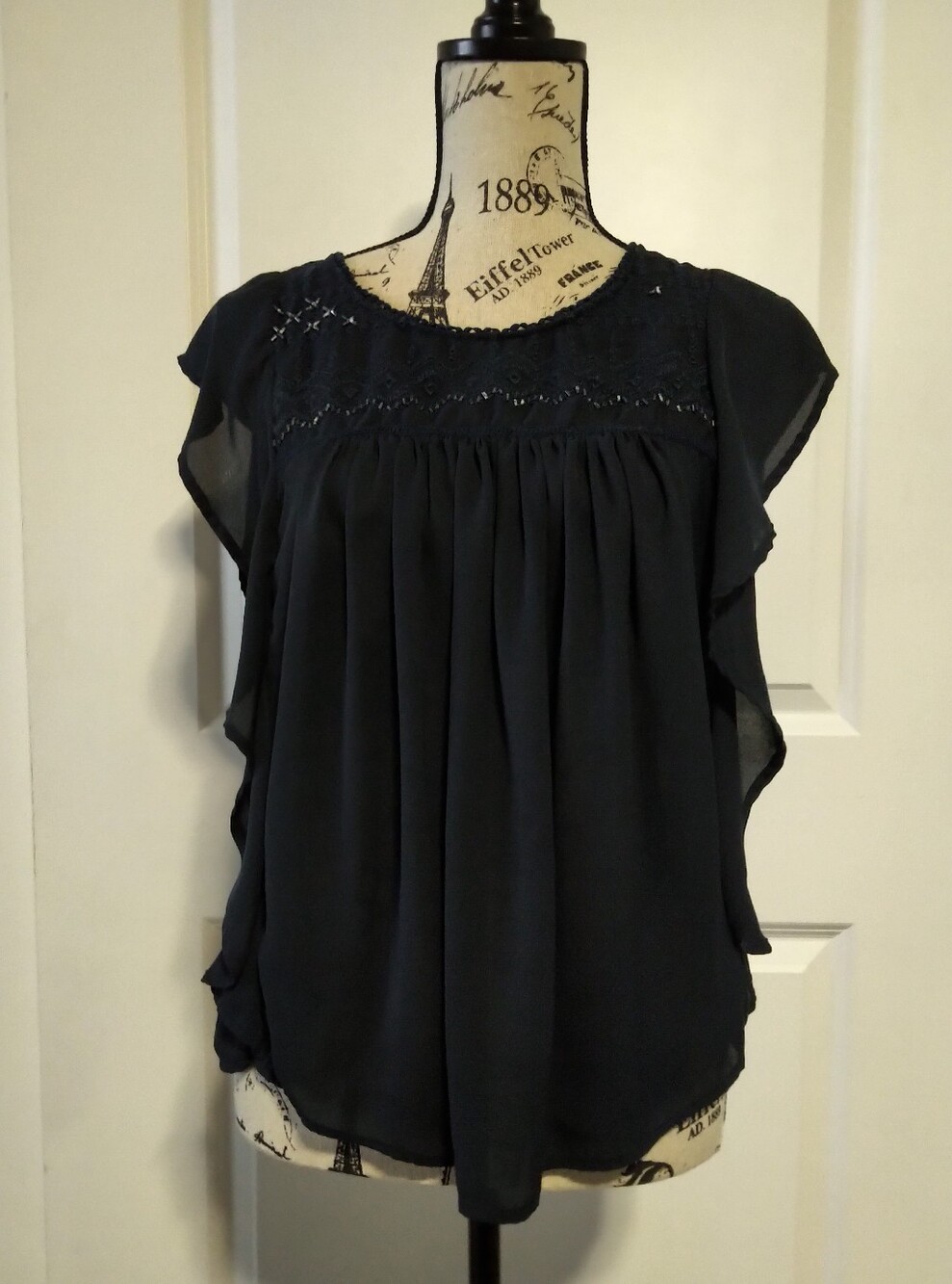 Jessica Simpson Dark Blue Dressy Top- Size M
